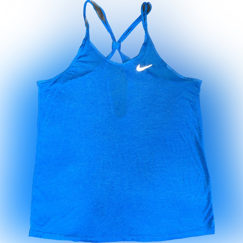 NWOT Nike tank